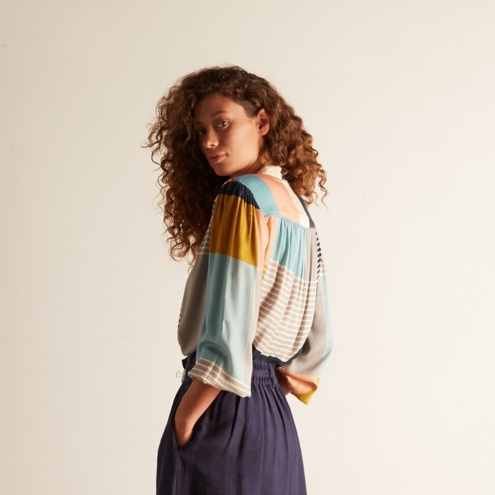 THE ODELLS Poet Blouse Size Small - Picture 2 of 6